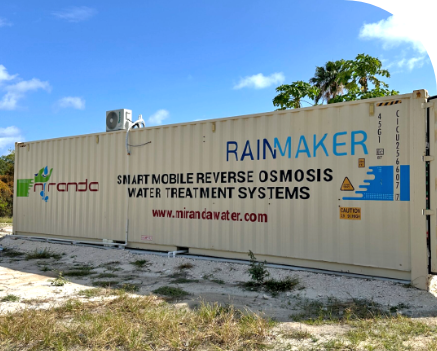 Containerized reverse osmosis water purification system for remote and decentralized infrastructure